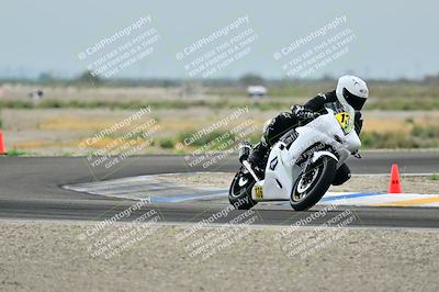 media/Apr-18-2025-TrackDaz (Fri) [[45f5874c44]]/C Group/Session 1 (Turn 7)/